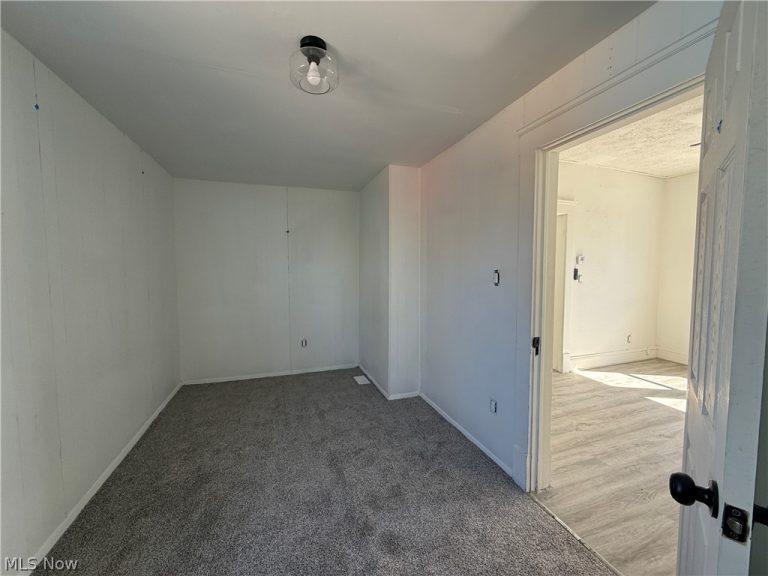 1068 68th Street, Cleveland, OH - Photo 8