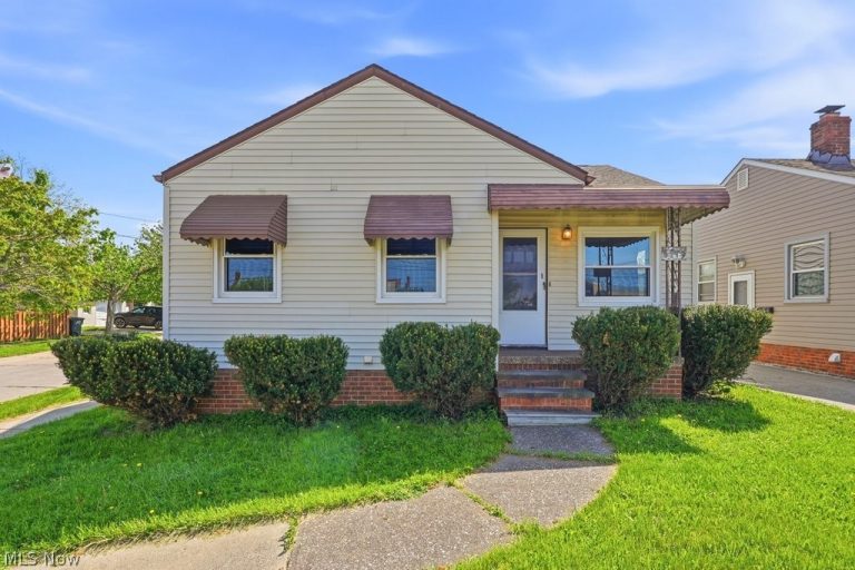 4919 Ridge Road, Brooklyn, OH, 44144