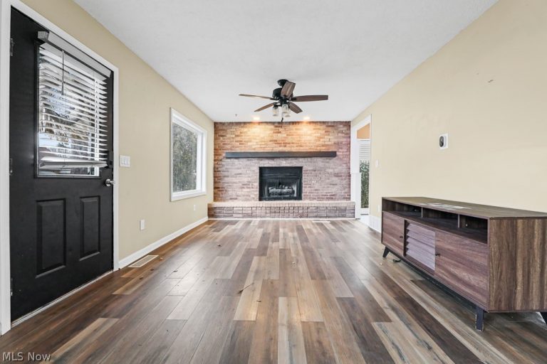 1865 9th Street, Akron, OH - Photo 5