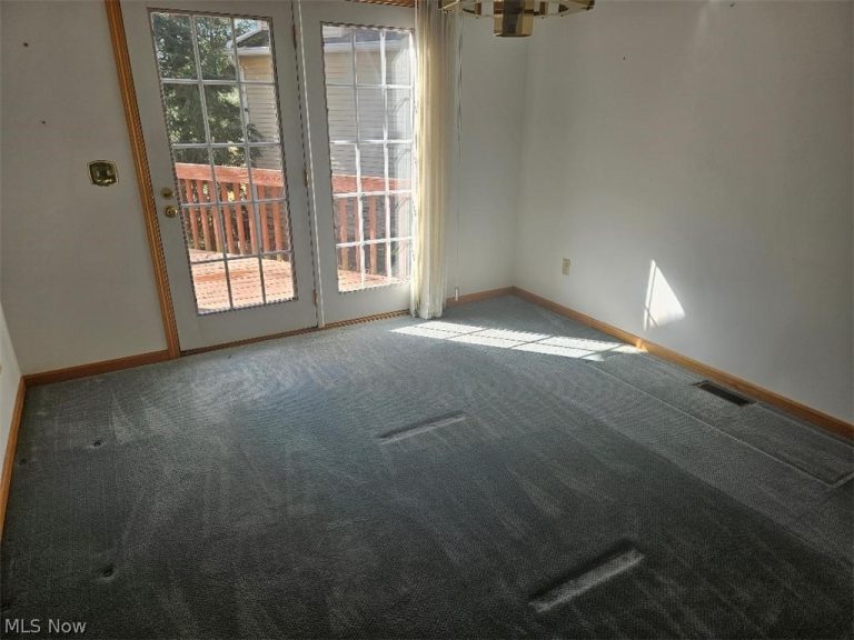 7182 Hills and Dales Road #21, Massillon, OH - Photo 6