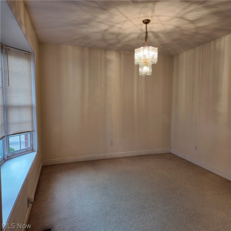 101 Lexington Drive, St Clairsville, OH - Photo 8