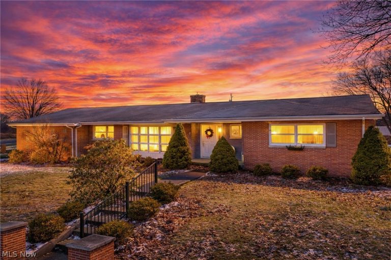 49314 Johnson Drive, St Clairsville, OH, 43950