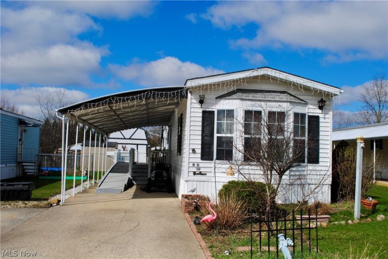 1166 Lafayette Road #H11, Medina, OH, 44256