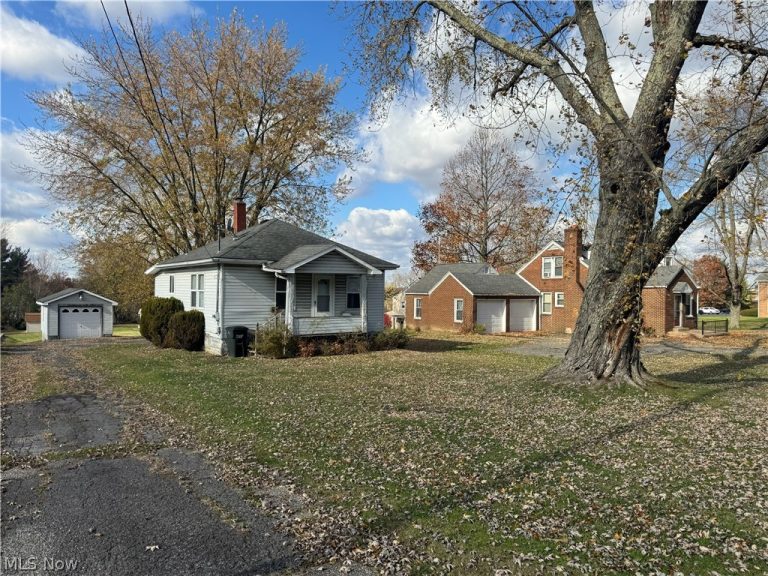 374 Niles Cortland Road, Warren, OH - Photo 4