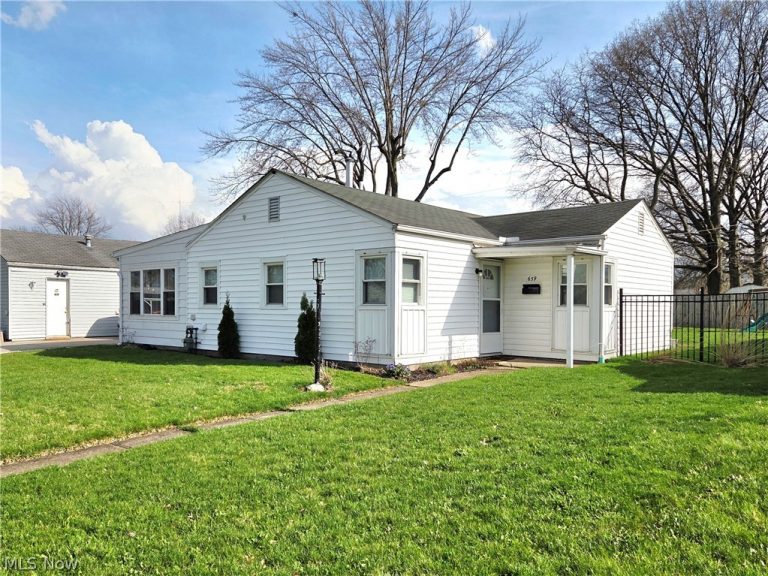 659 Weller Road, Elyria, OH, 44035