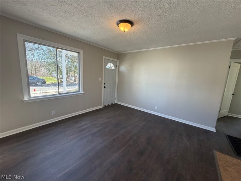 510 Sherman, Niles, OH - Photo 3