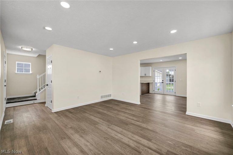 3512 46th Street, Cleveland, OH - Photo 5