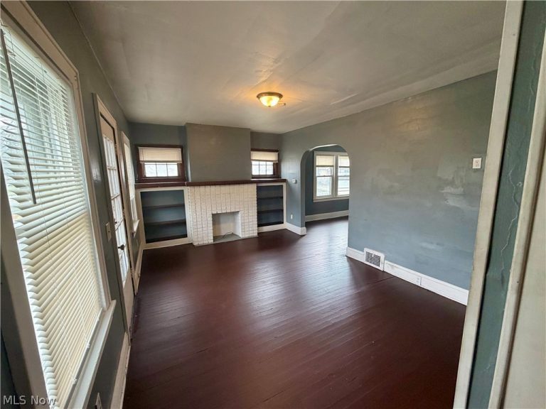 578 Hoye Avenue #1, Akron, OH - Photo 2