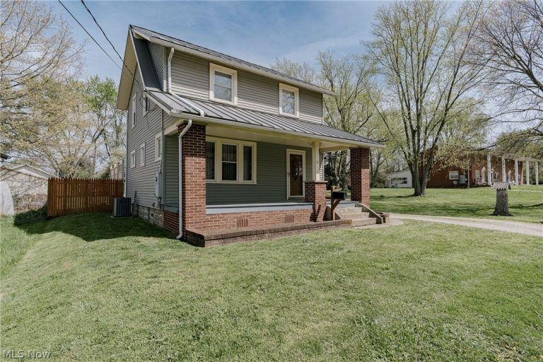 120 Gail Avenue, Massillon, OH - Photo 2