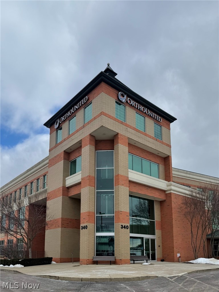 340 Oxford Street, Dover, OH, 44622
