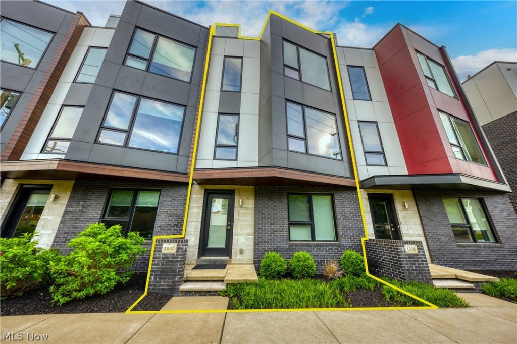 1240 70th Street, Cleveland, OH