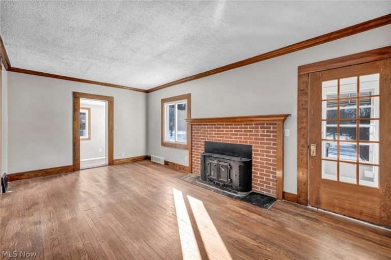 257 270th Street, Euclid, OH - Photo 8