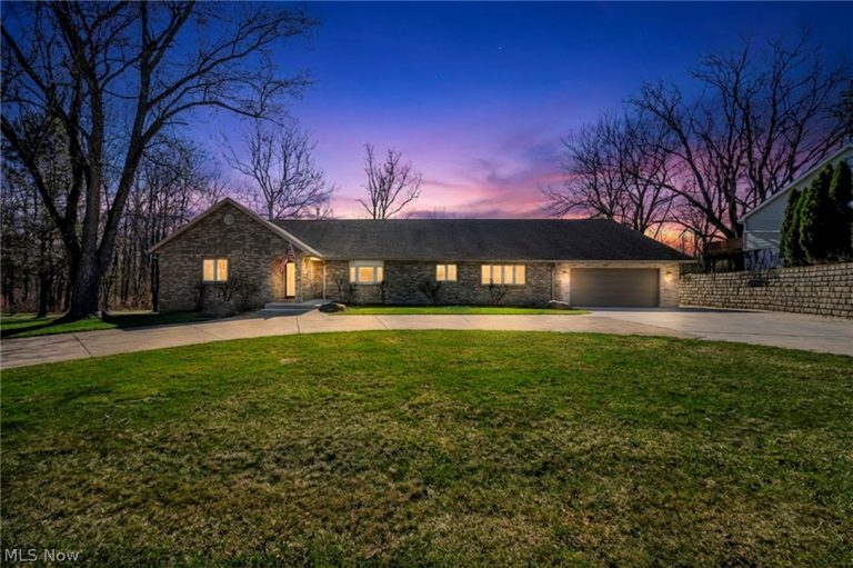 17313 Bennett Road, North Royalton, OH, 44133