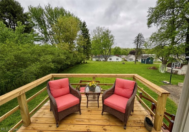 311 Kelly Circle, Zanesville, OH - Photo 4