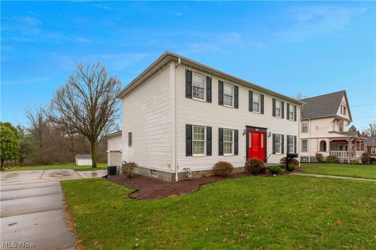 264 Main Street, Canfield, OH - Photo 3