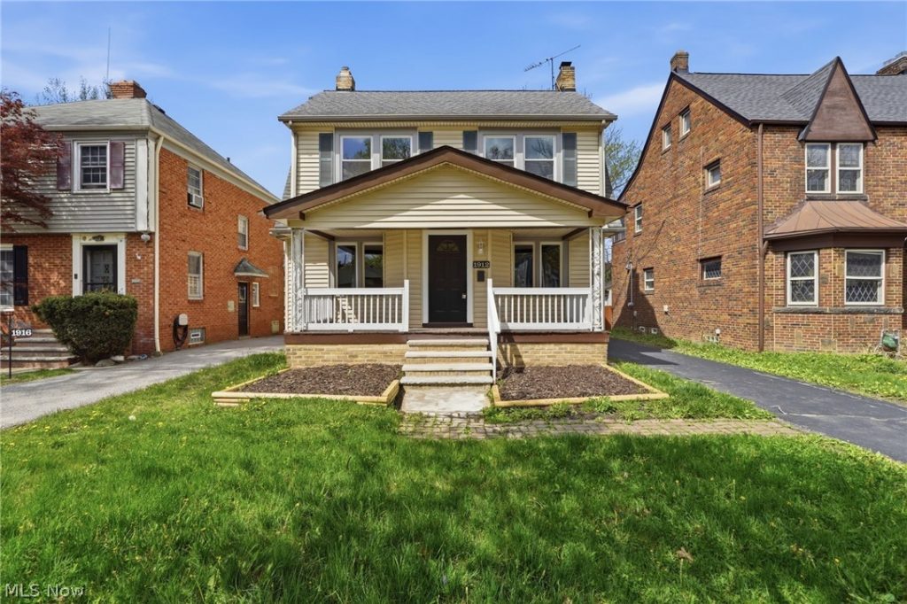 1912 Janette Avenue, Cleveland Heights, OH