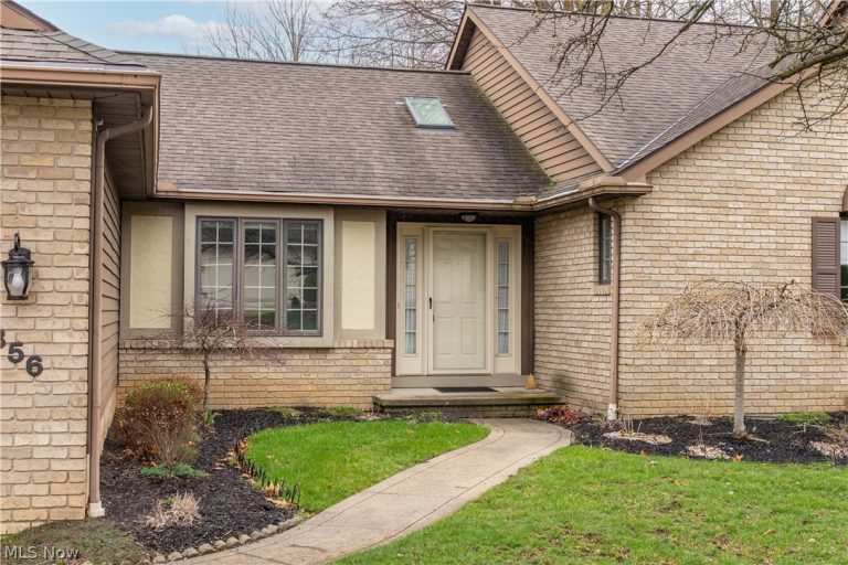 4856 Tree Line Circle, North Canton, OH - Photo 2