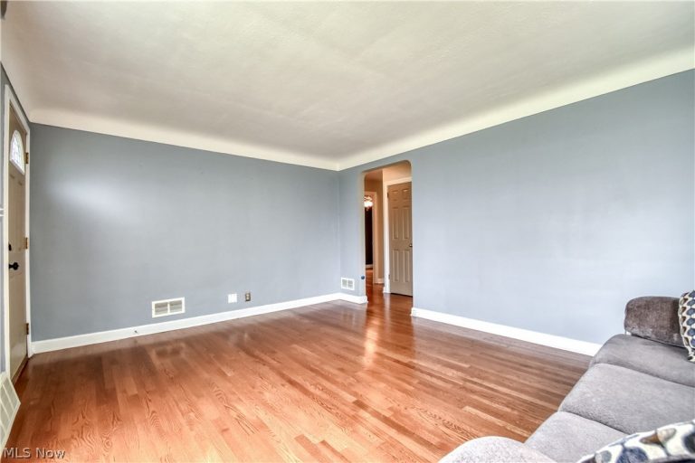 1731 Silver Street, Wickliffe, OH - Photo 4