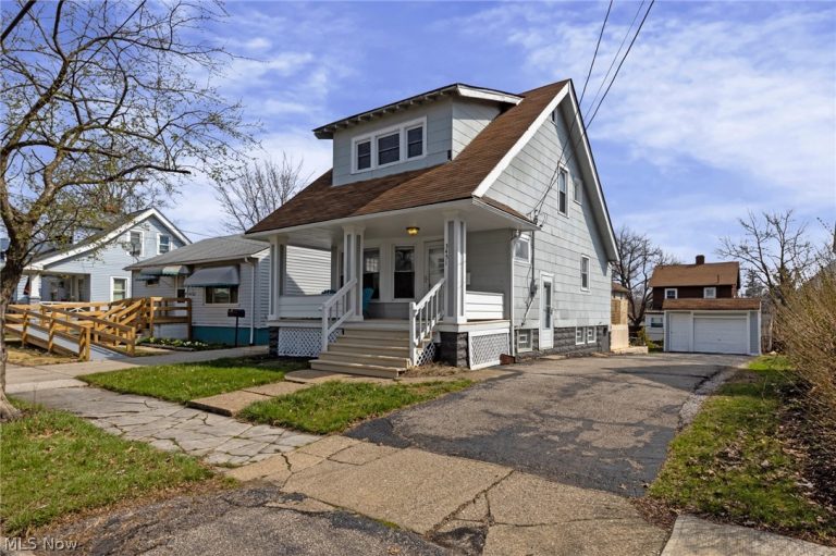 3451 137th Street, Cleveland, OH - Photo 2