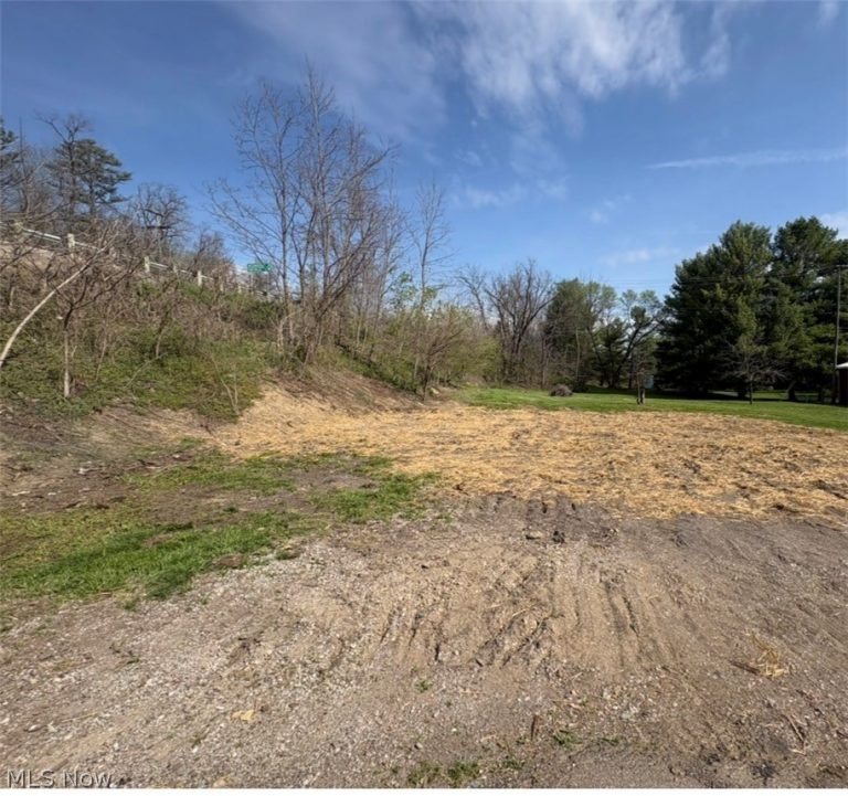 7155 Fulton Street, East Fultonham, OH - Photo 2