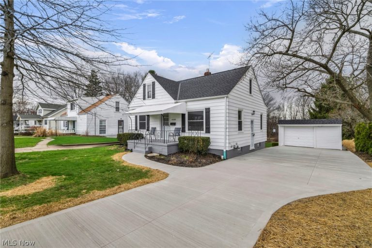 30646 Lorain Road, North Olmsted, OH, 44070