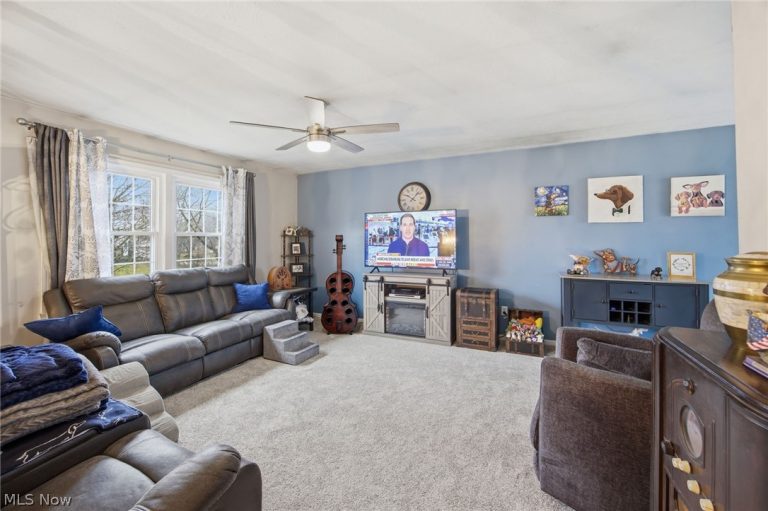 4534 Foresthill Road, Stow, OH - Photo 4