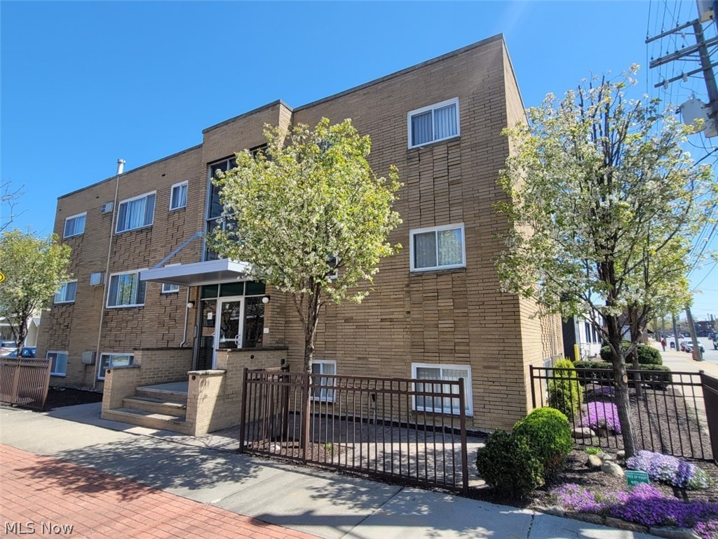 1675 Woodward Avenue #3, Lakewood, OH