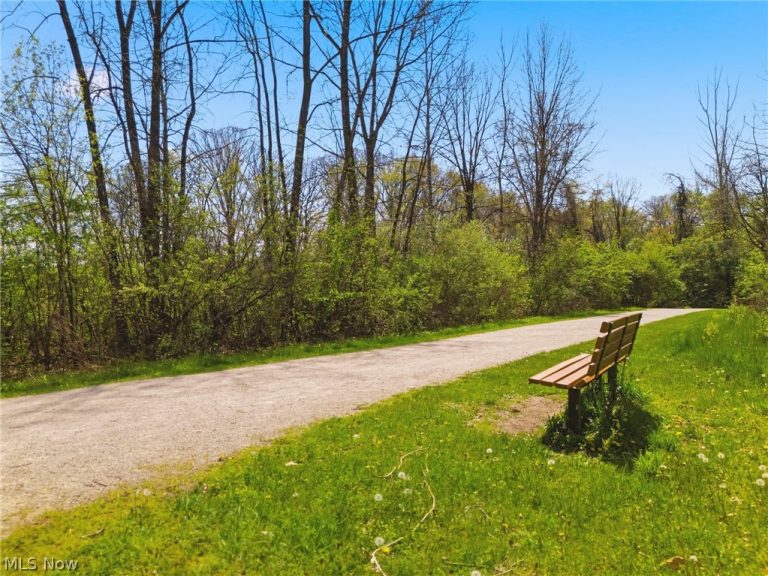 5347 Ashby Street, Canton, OH - Photo 8