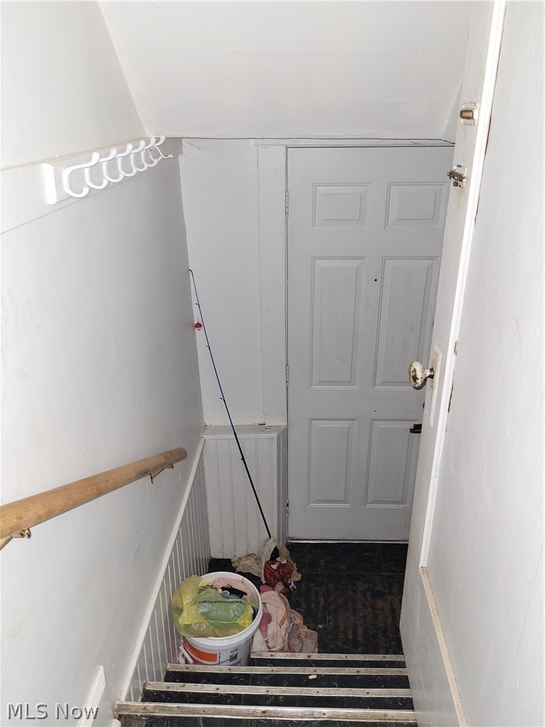 52 Earle Avenue, Youngstown, OH - Photo 5