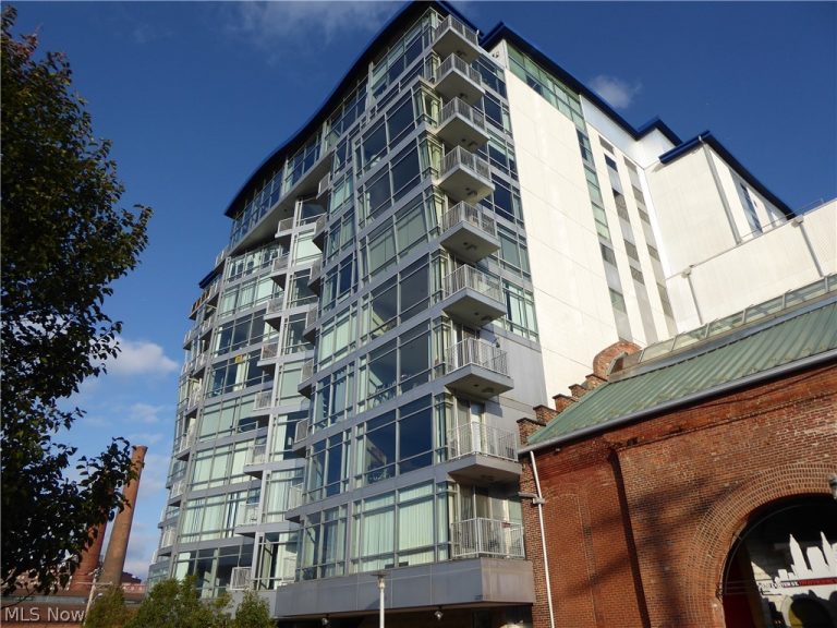 1237 Washington Avenue #412, Cleveland, OH, 44113