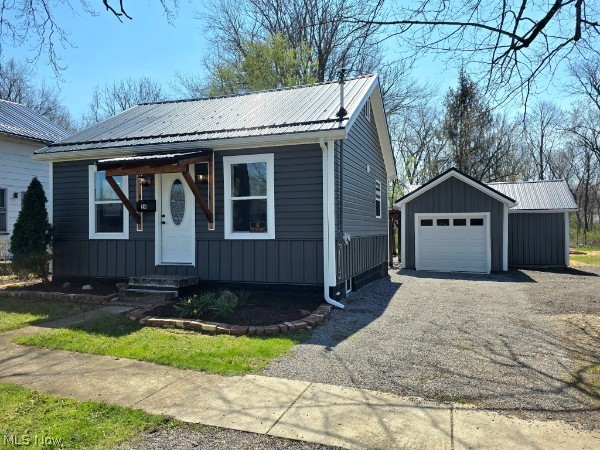 24 Main Street, Newton Falls, OH, 44444