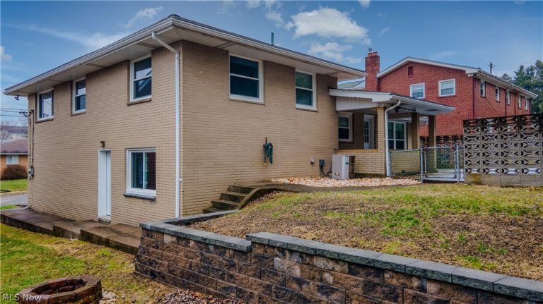 211 Donell Street, Weirton, WV - Photo 5