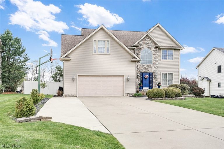 6554 Carolina Place, Poland, OH - Photo 4
