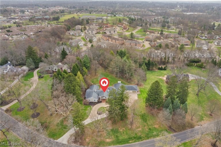 2520 Glenmont Road, Canton, OH - Photo 2