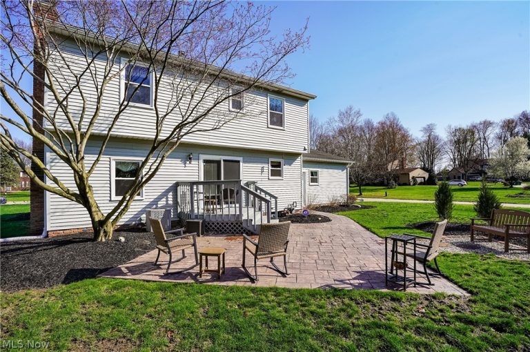 9143 Matthew Court, Mentor, OH - Photo 2
