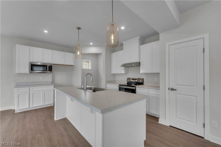 15114 Sawgrass Lane, Middlefield, OH - Photo 5