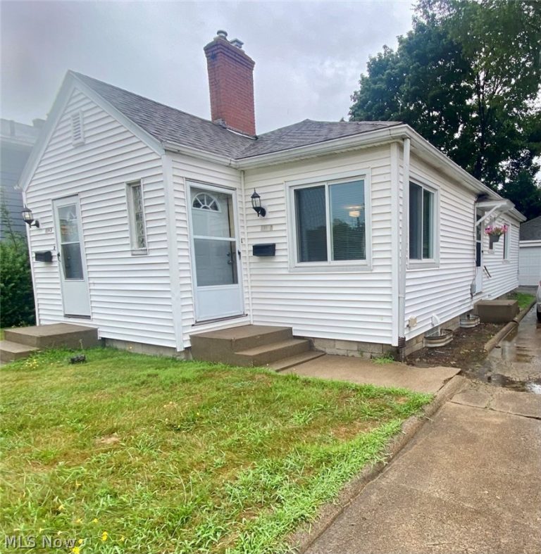 1093 Main Street, Akron, OH, 44310