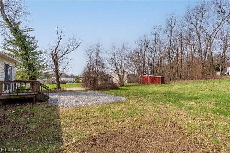 170 Thomas Road, Tallmadge, OH - Photo 6