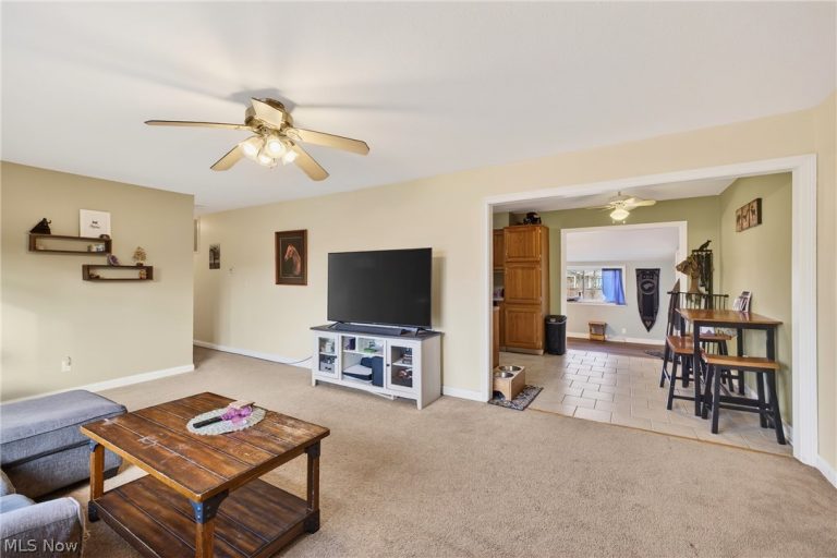 7519 Miami Road, Mentor on the Lake, OH - Photo 6
