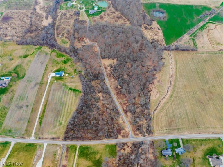 Pigeon Run Avenue, Navarre, OH, 44662