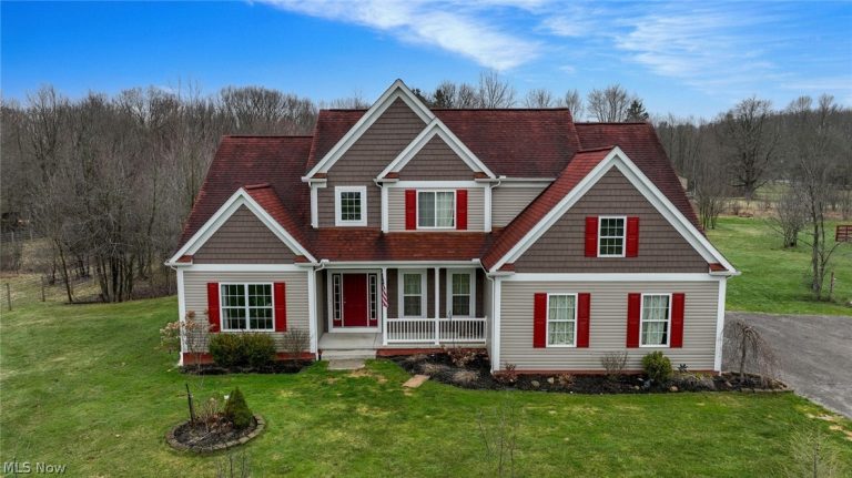 12345 Stafford Road, Chagrin Falls, OH - Photo 2