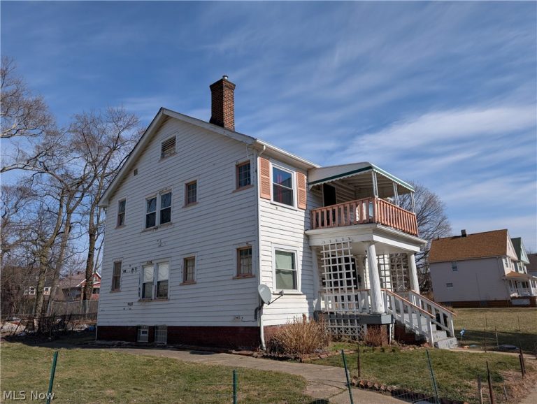 1623 Delmont Avenue, East Cleveland, OH - Photo 2