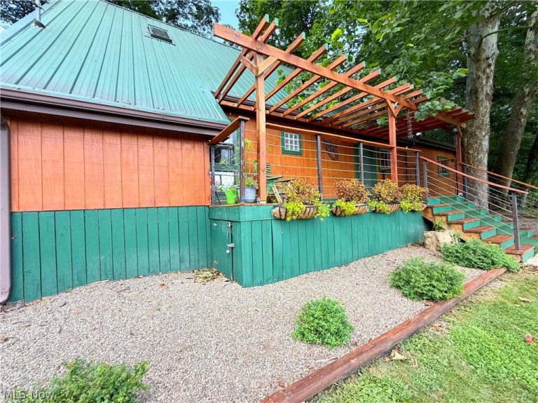 2854 Wells Lock Road, Elizabeth, WV - Photo 4