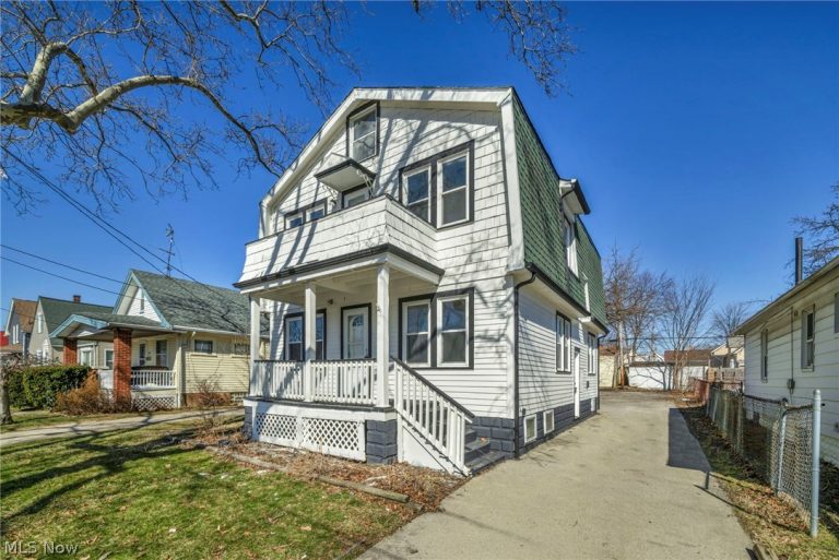 4306 Buechner Avenue #down, Cleveland, OH - Photo 2