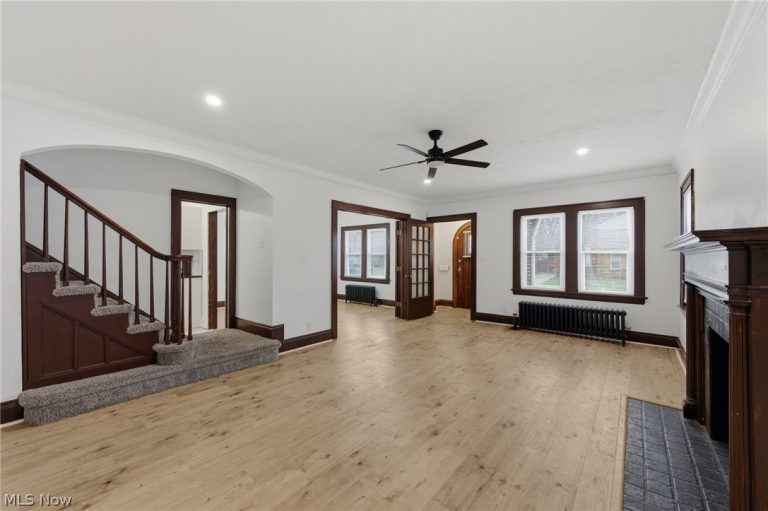 3009 Becket Road, Cleveland, OH - Photo 2