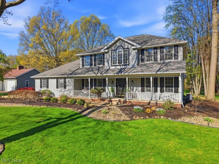 3606 Avanti Lane, Uniontown, OH, 44685