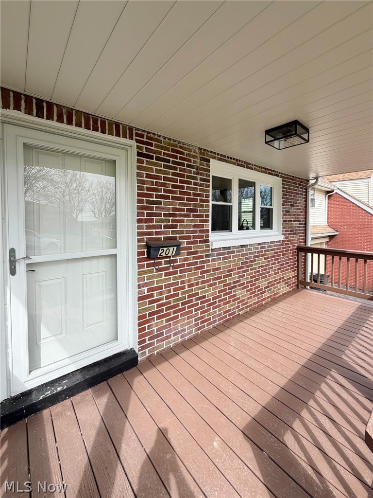 201 Wilshire Boulevard, Steubenville, OH - Photo 6