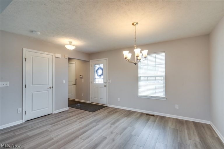 6667 Leestone Avenue, Canton, OH - Photo 6