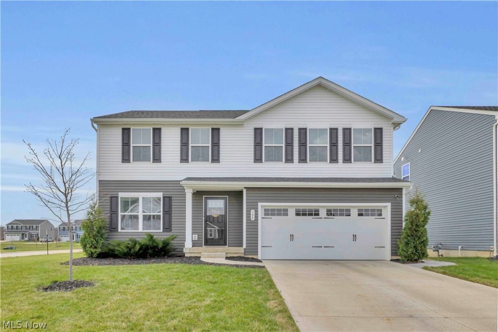 180 Wild Flower Drive, Elyria, OH