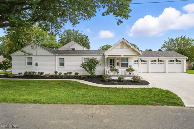 2001 Brownlee Avenue, Youngstown, OH, 44514